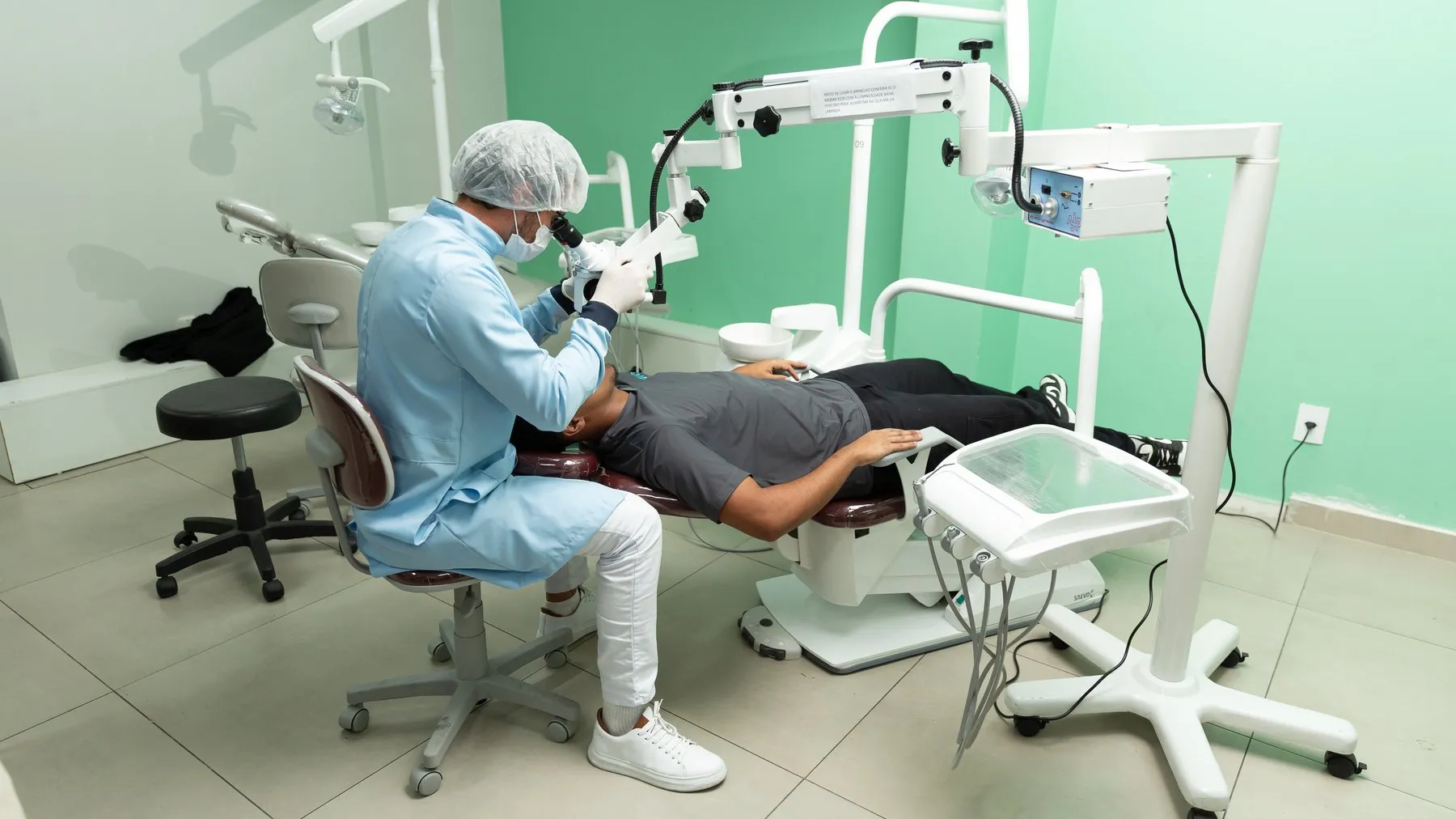 Curso de Endodontia na Odonto & Med