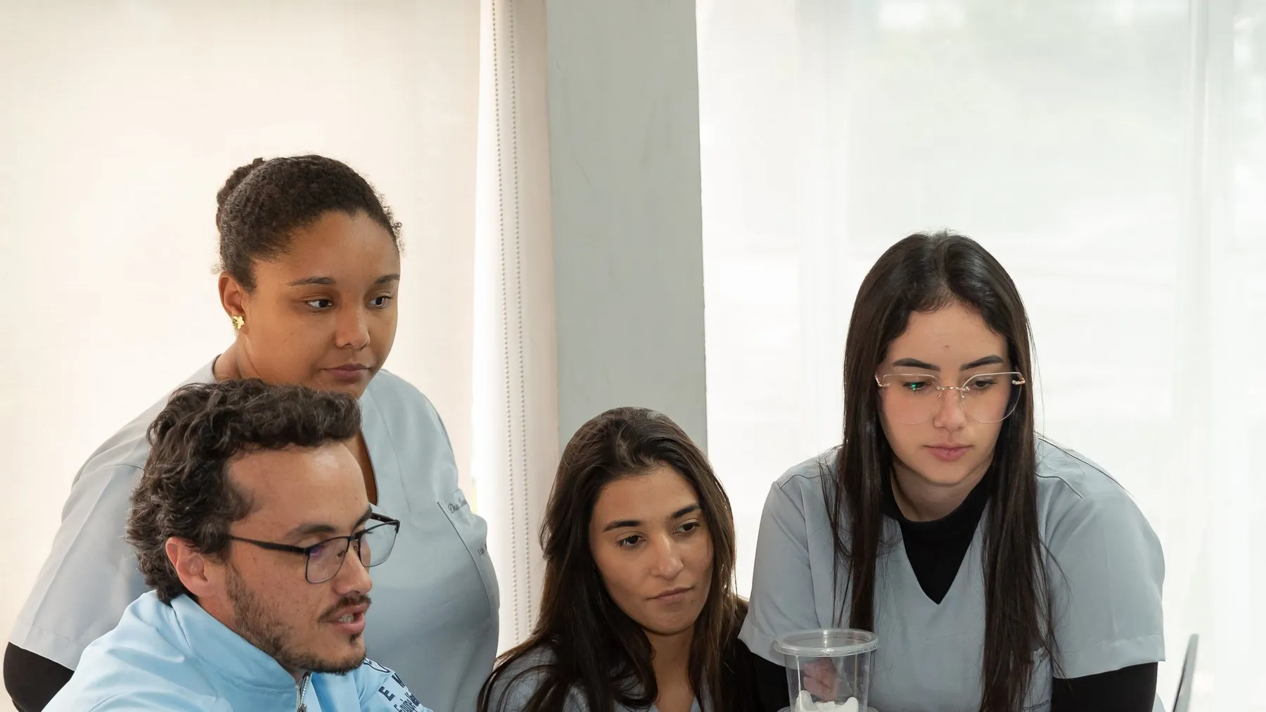 Curso de Prótese sobre Implante na Odonto & Med